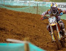 关于东契奇连续三场比赛得分超过出色防守，独行侠不断突破！比赛高潮迭起的信息