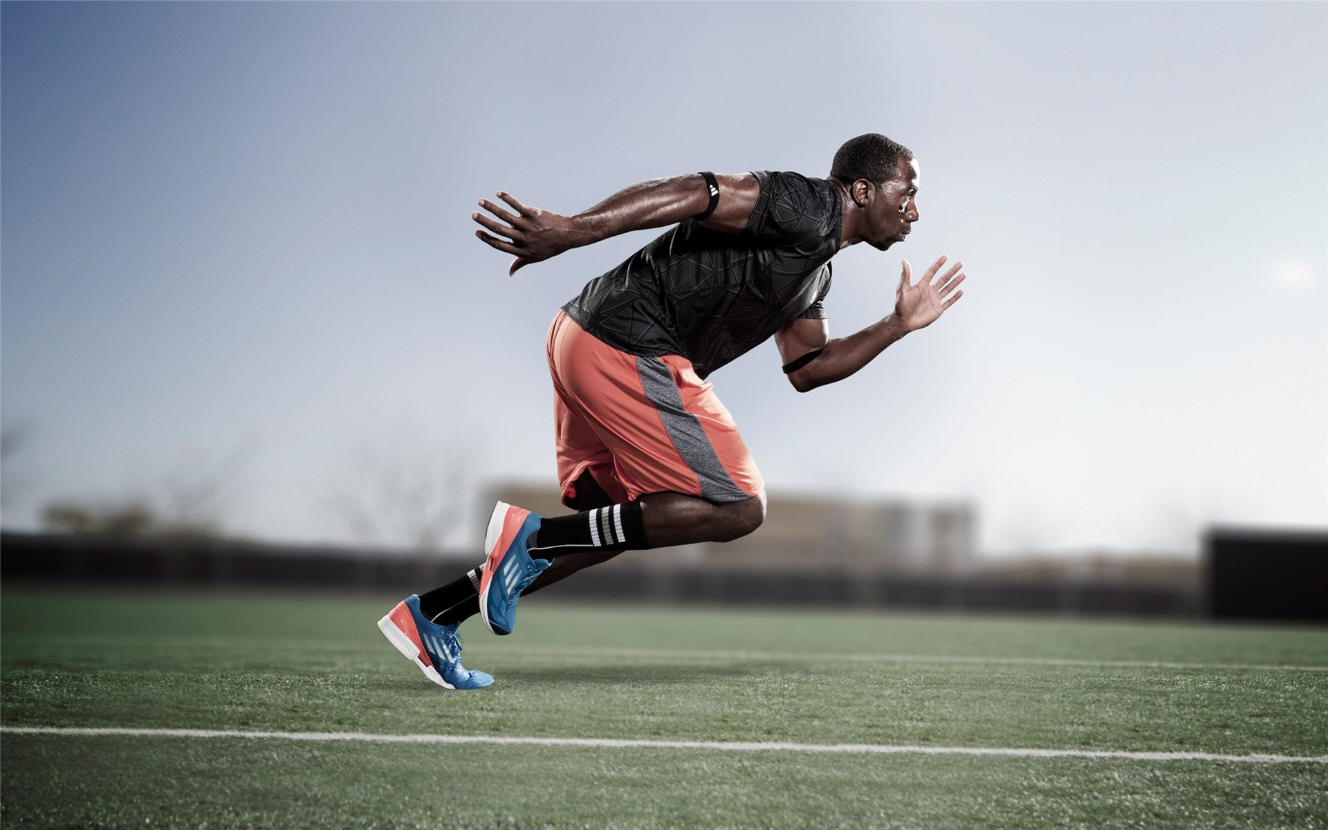 浓眉哥重要时刻败北,MAD带队取胜!全场沸腾不已